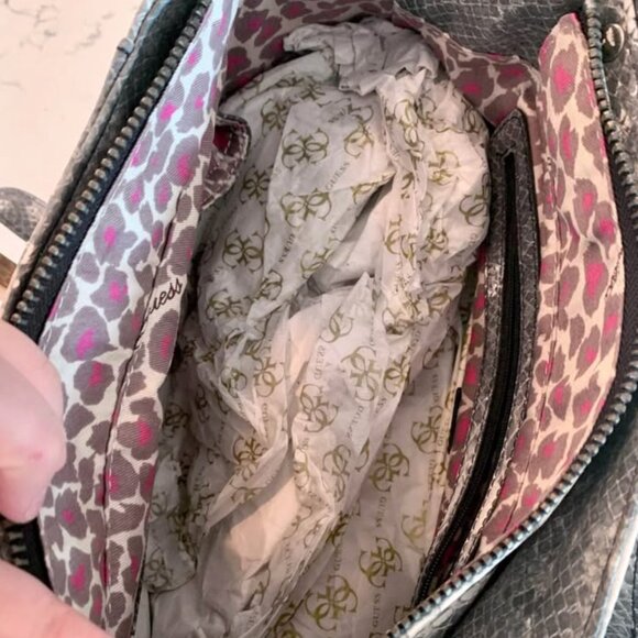 GUESS Grey Snakeskin Purse Bag - Picture 5 of 6